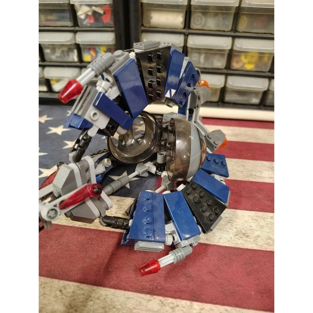 Lego Set 8086 Droid Tri-Fighter No Figs No Box No Book Incomplete Set - Picture 2 of 4